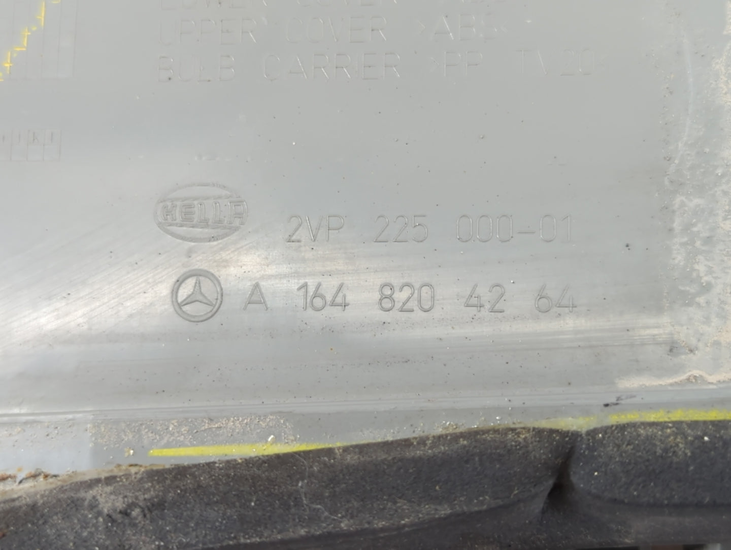 2007-2009 Mercedes-Benz Gl450 Tail Light Assembly Passenger Right OEM P/N:A 164 820 42 64 Fits Fits 2007 2008 2009 OEM Used 