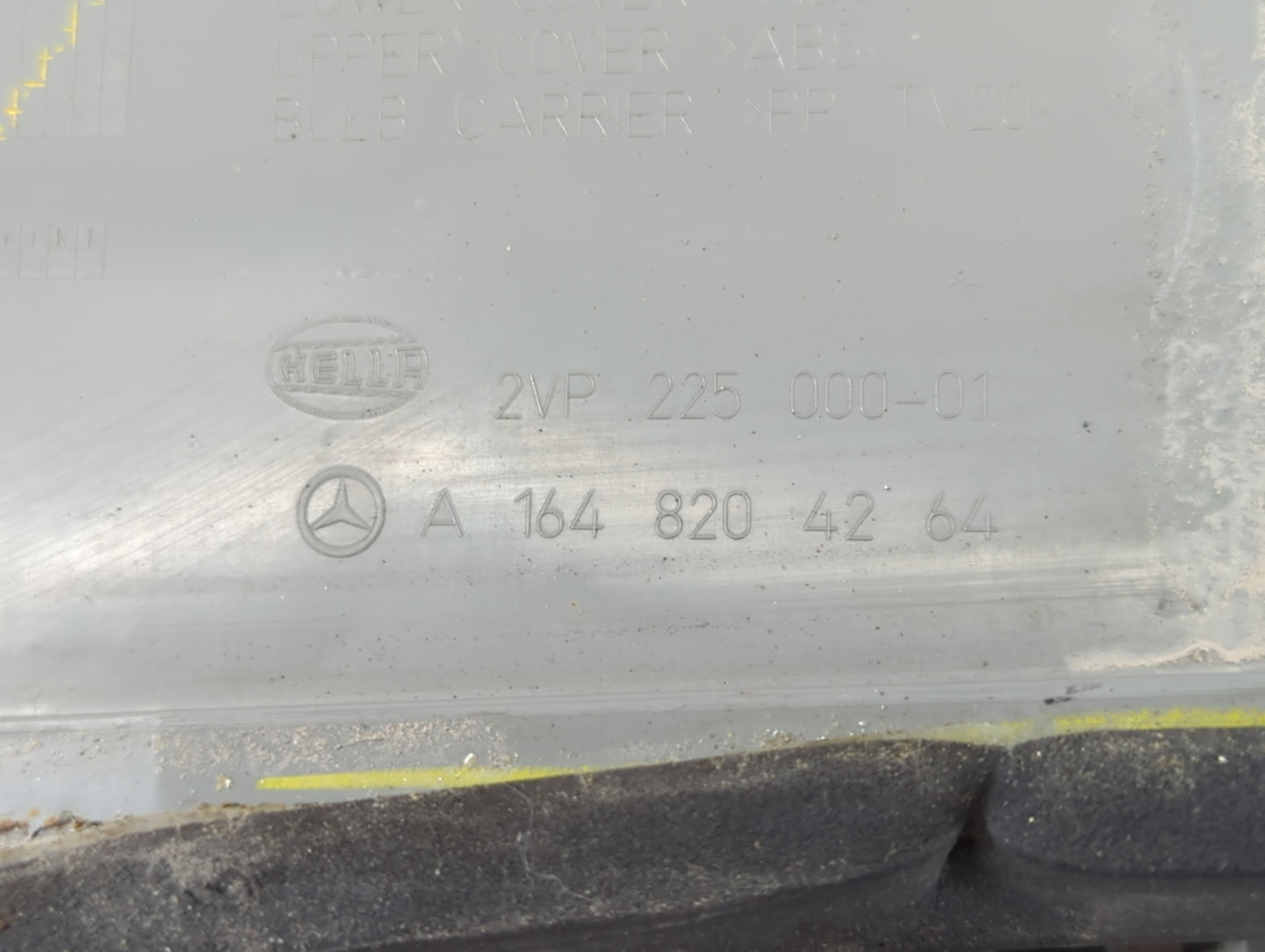 2007-2009 Mercedes-Benz Gl450 Tail Light Assembly Passenger Right OEM P/N:A 164 820 42 64 Fits Fits 2007 2008 2009 OEM Used 