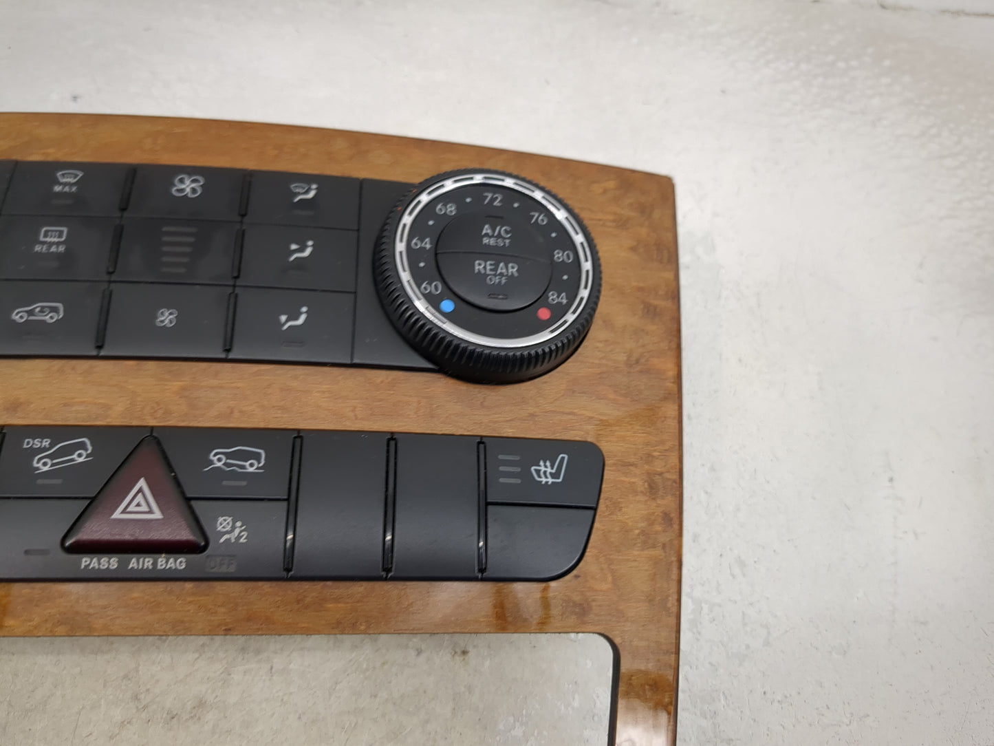 2009 Mercedes-Benz Ml350 Climate Control Module Temperature AC/Heater Replacement P/N:2453205 Fits Fits 2008 2010 2011 OEM U