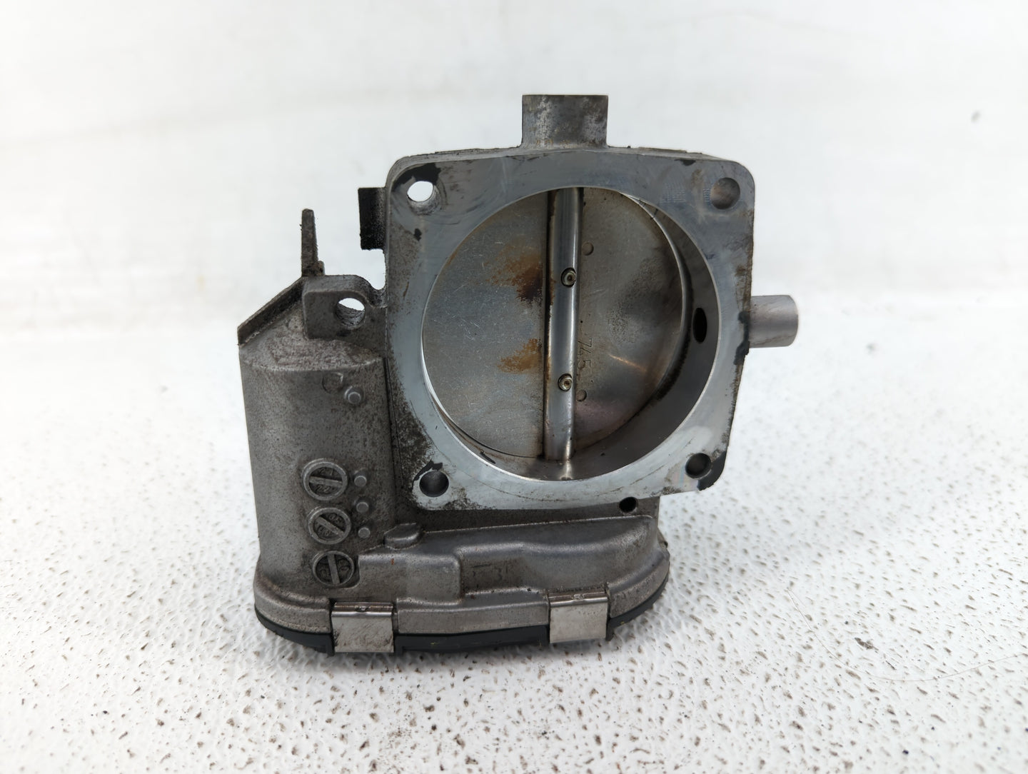 2006-2011 Mercedes-Benz Ml350 Throttle Body P/N:A 113 141 01 25 1131410125 Fits OEM Used Auto Parts - Oemusedautoparts1.com