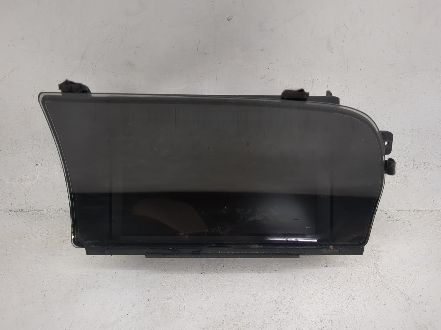 Mercedes-benz S-class Information Display Screen 1483717 - Oemusedautoparts1.com