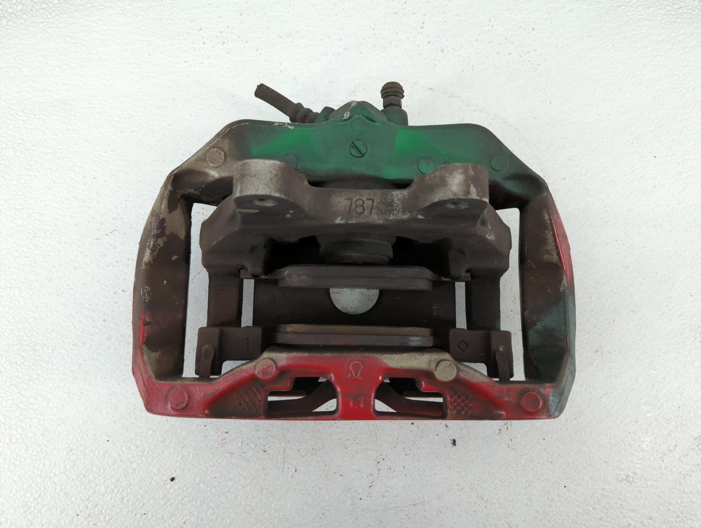 2008-2013 Mercedes-benz S63 Amg Front Driver Left Brake Caliper - Oemusedautoparts1.com