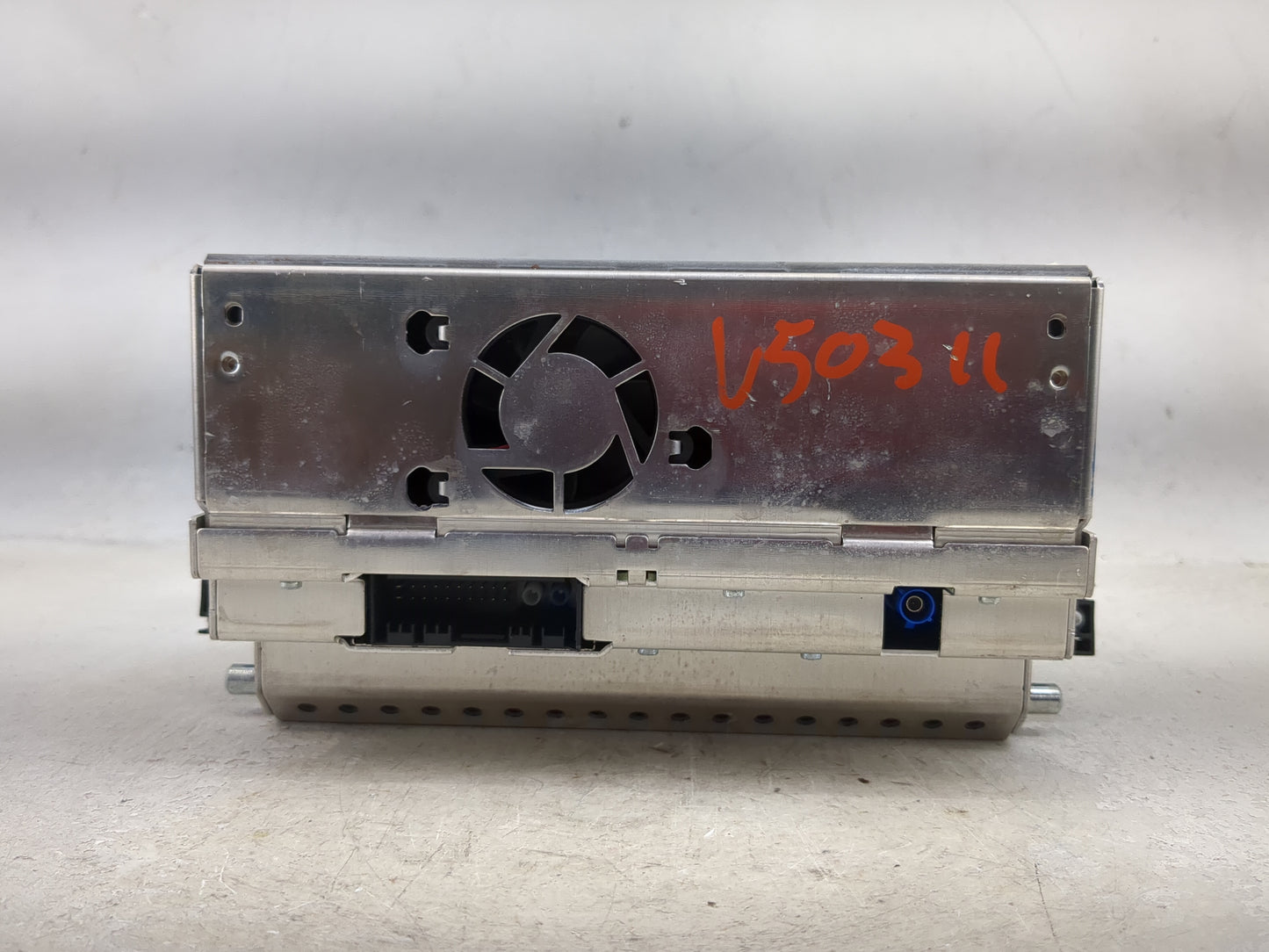 2009 Mercedes-Benz Sclass Radio AM FM Cd Player Receiver Replacement P/N:0000015273550E Fits OEM Used Auto Parts - Oemusedau