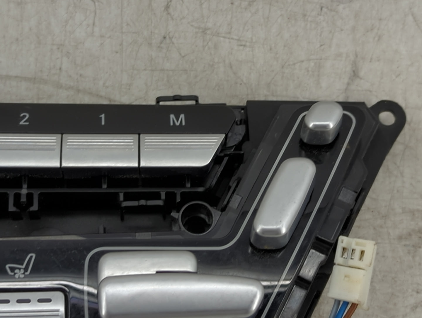 2009 Mercedes S550 Seat Control Module A2218709358|3359.240300|stv83717 - Oemusedautoparts1.com