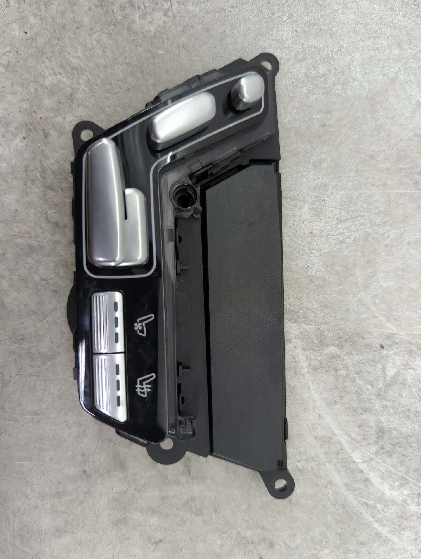 2009 Mercedes-benz Sclass Driver Left Seat Switch - Oemusedautoparts1.com