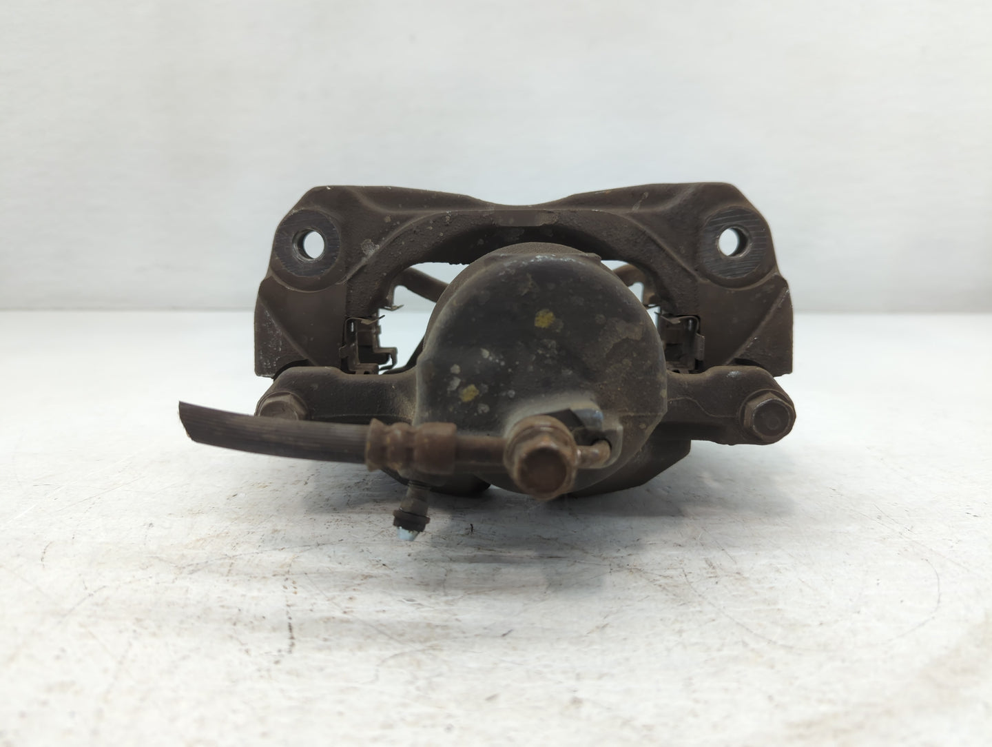 2006-2011 Mercury Grand Marquis Front Driver Left Brake Caliper - Oemusedautoparts1.com