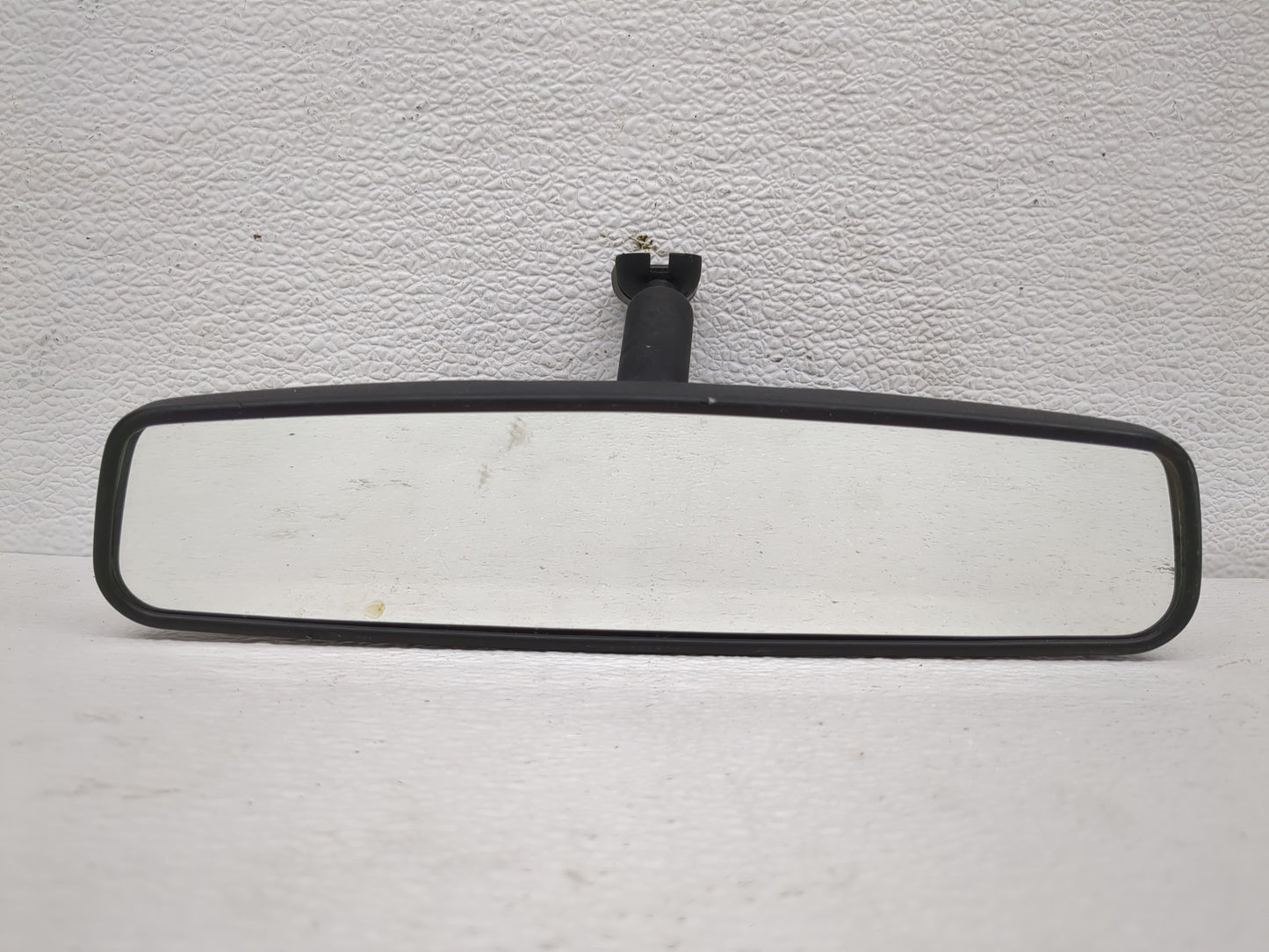 2009 Mercury Milan Interior Rear View Mirror Replacement OEM P/N:E8011083 Fits OEM Used Auto Parts - Oemusedautoparts1.com