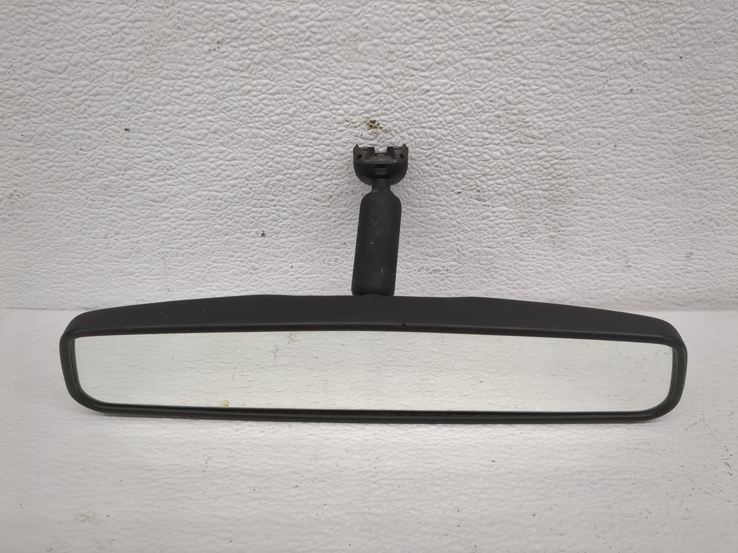 2009 Mercury Milan Interior Rear View Mirror Replacement OEM P/N:E8011083 Fits OEM Used Auto Parts - Oemusedautoparts1.com