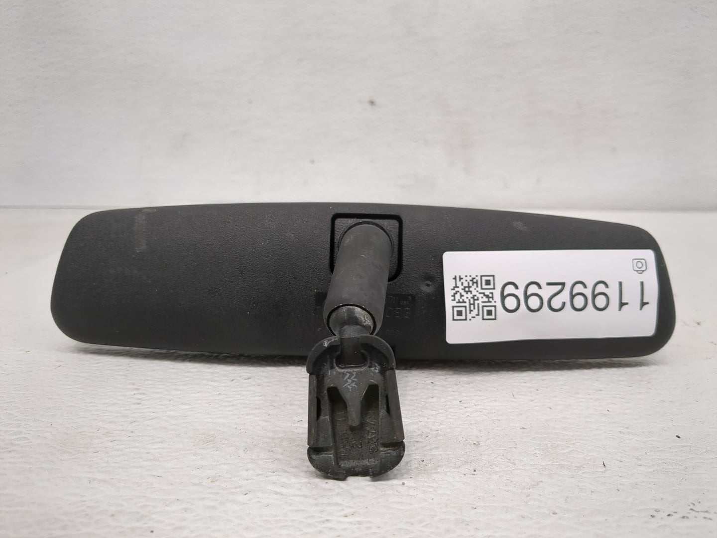 2009 Mercury Milan Interior Rear View Mirror Replacement OEM P/N:E8011083 Fits OEM Used Auto Parts - Oemusedautoparts1.com