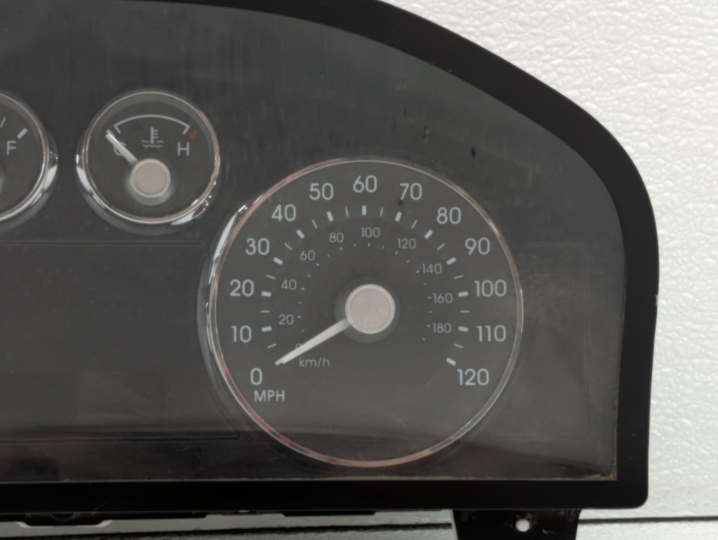 2009 Mercury Milan Instrument Cluster Speedometer Gauges P/N:9E51-10849-FA Fits OEM Used Auto Parts - Oemusedautoparts1.com