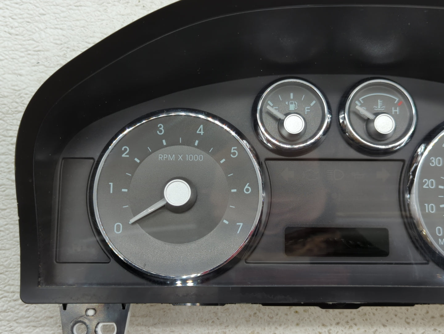 2009 Mercury Milan Instrument Cluster Speedometer Gauges P/N:9E51-10849-FA Fits OEM Used Auto Parts - Oemusedautoparts1.com