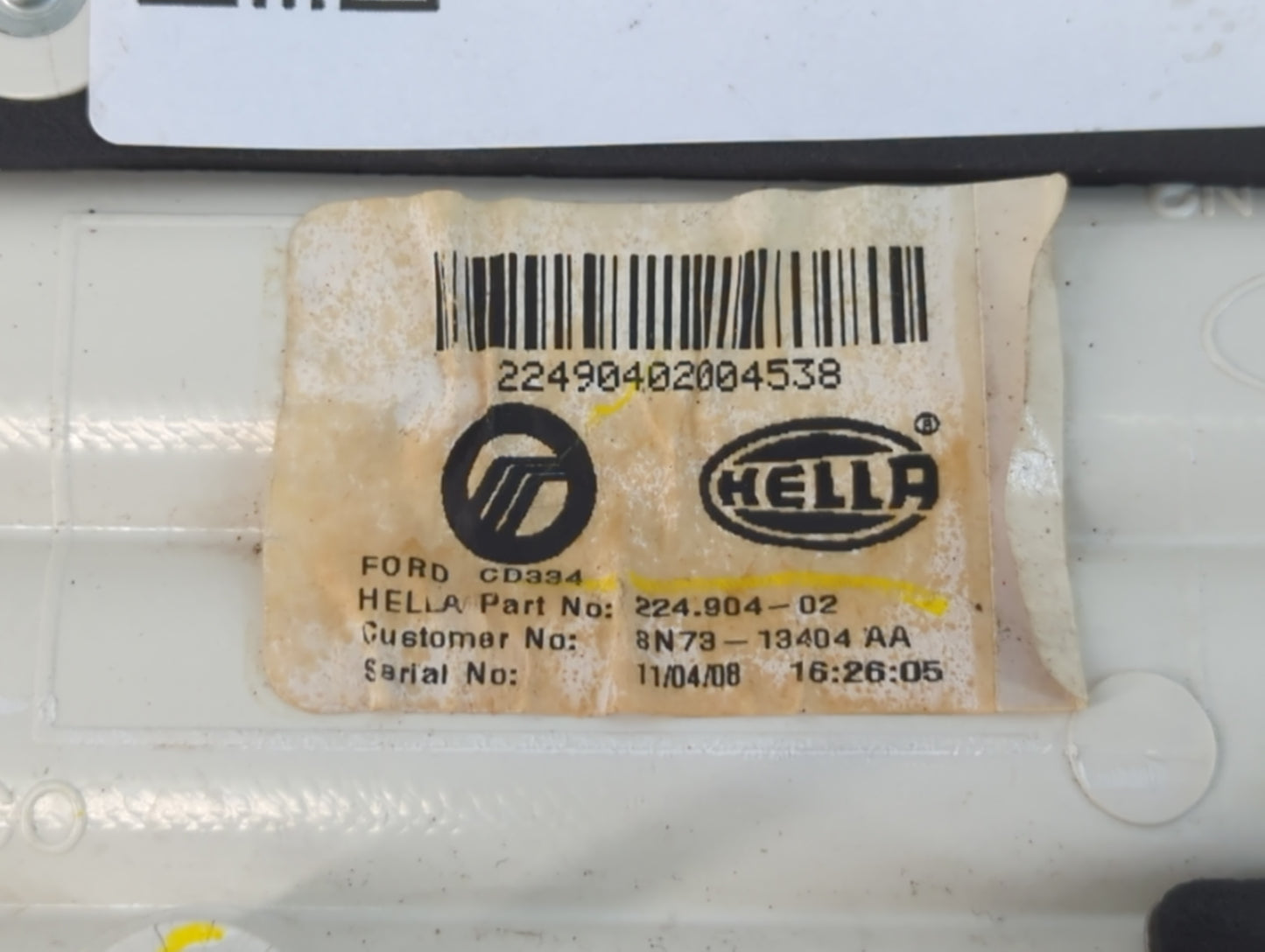 2006-2009 Mercury Milan Rear Center Lid Brake Light Tail Light P/N:22490402004538 Fits Fits 2006 2007 2008 2009 OEM Used Aut