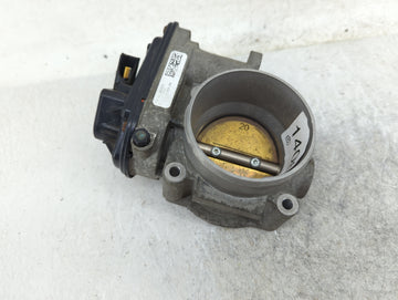 2008-2009 Mercury Sable Throttle Body P/N:7T4E-9F991-FA Fits Fits 2007 2008 2009 2010 2011 2012 2013 2014 OEM Used Auto Parts