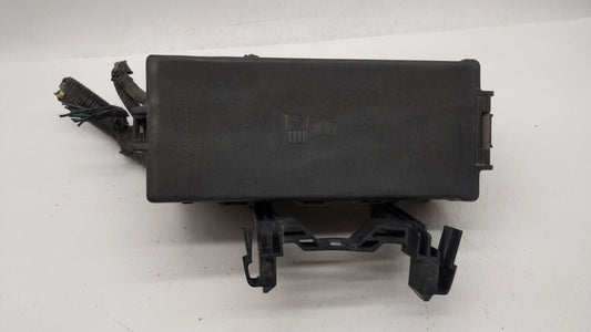 2008-2009 Mercury Sable Fusebox Fuse Box Panel Relay Module P/N:54-8799-30 8G1T-14A003-AC Fits Fits 2008 2009 OEM Used Auto 