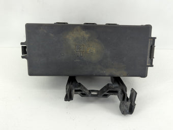 compare product 2008-2009 Mercury Sable Fusebox Fuse Box Panel Relay Module P/N:6E5T-14A003-AB Fits Fits 2008 2009 OEM Used Auto Parts