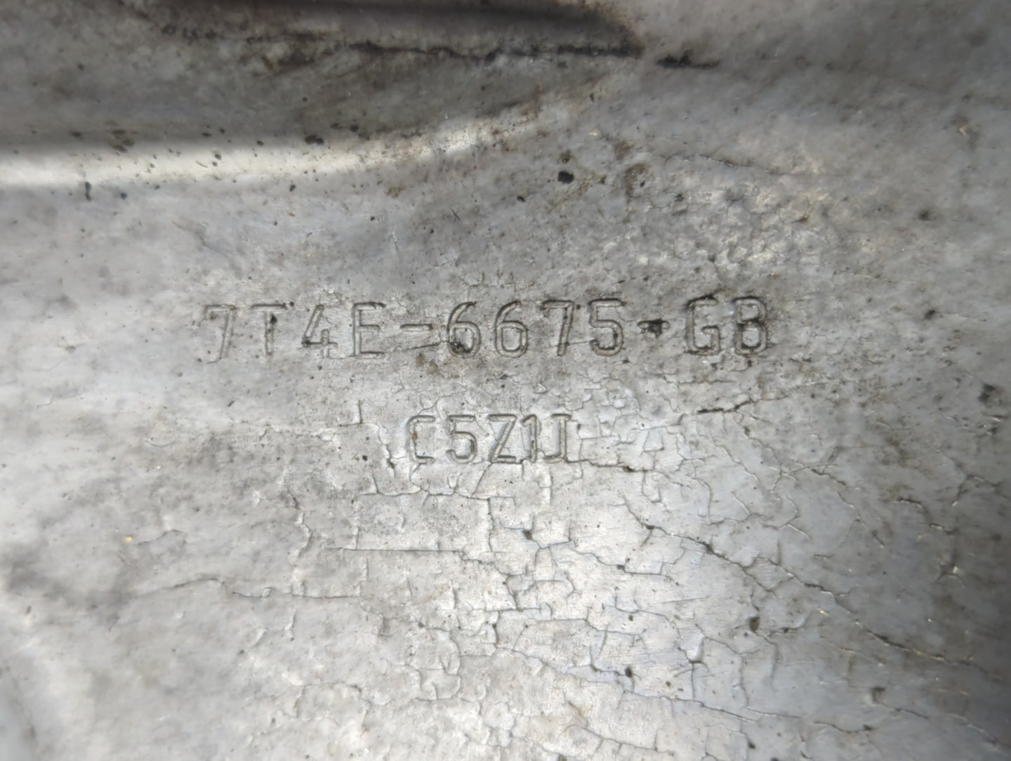 2008-2009 Mercury Sable Throttle Body P/N:7T4E-6675-GB Fits Fits 2007 2008 2009 2010 2011 2012 2013 2014 OEM Used Auto Parts