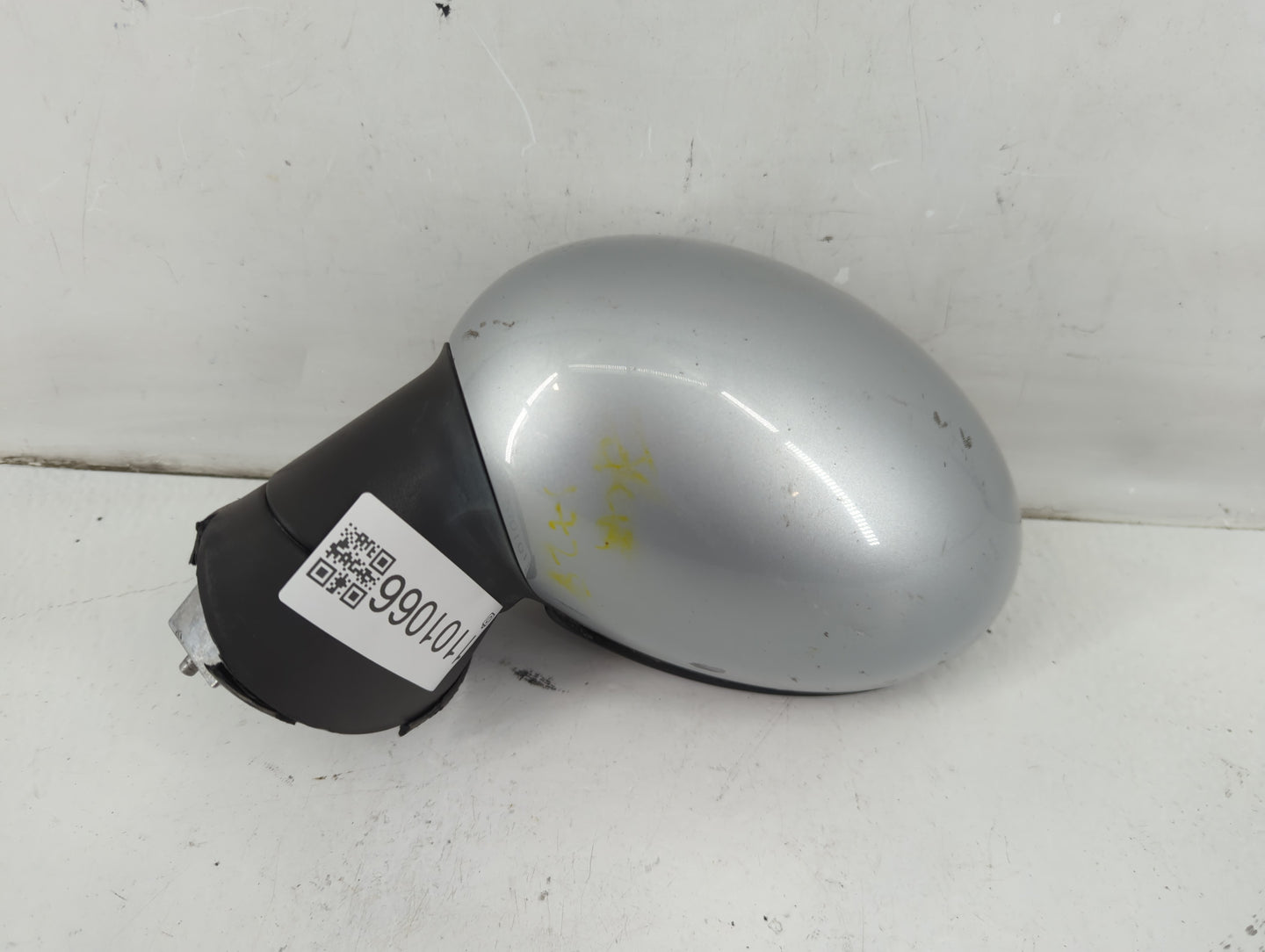 2009-2014 Mini Cooper Driver Side View Mirror - Left Door Mirror OEM Used - Oemusedautoparts1.com