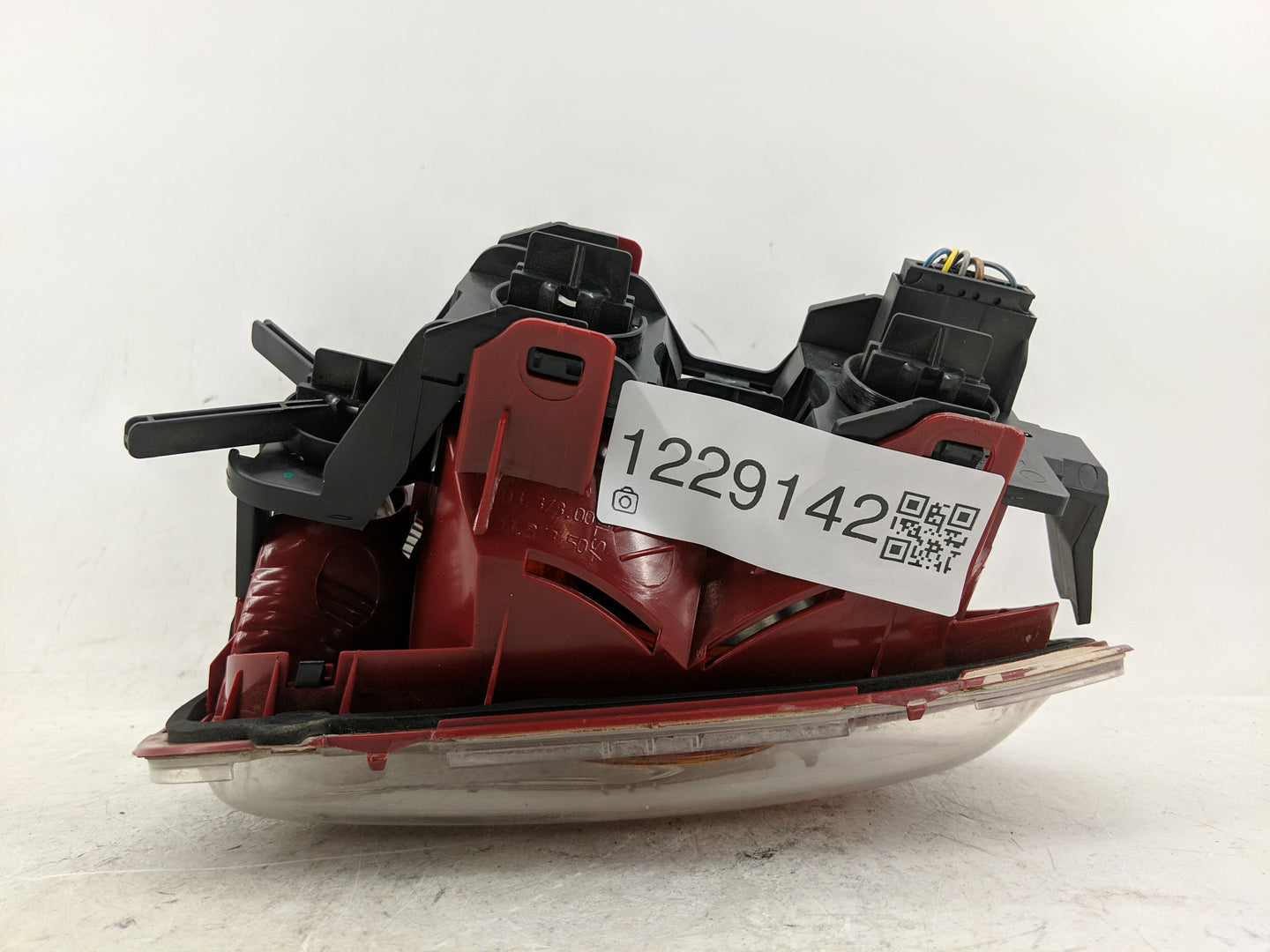 2009 Mini Cooper Tail Light Assembly Driver Left OEM P/N:2757011 2787009 Fits OEM Used Auto Parts - Oemusedautoparts1.com