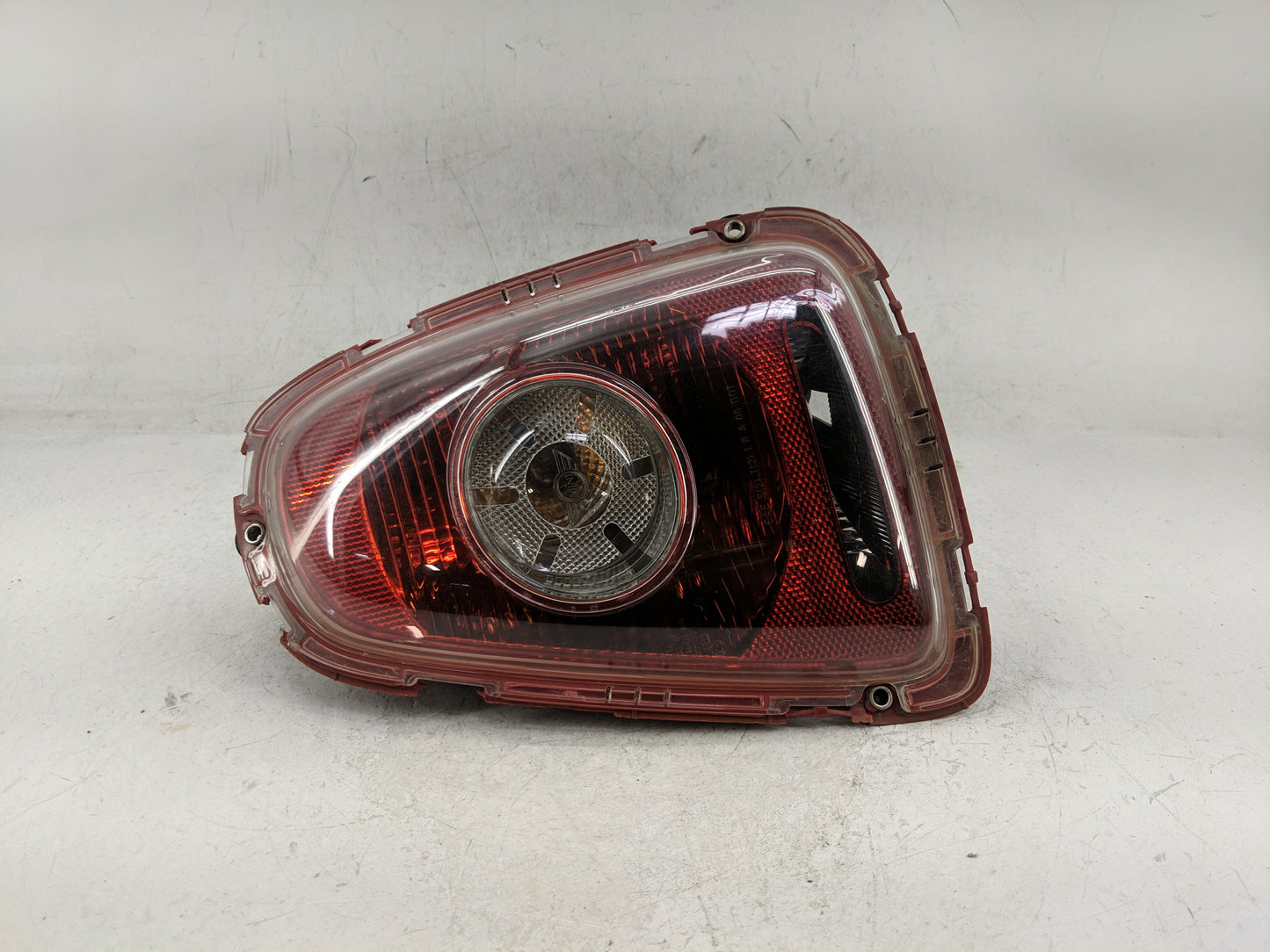 2009 Mini Cooper Tail Light Assembly Passenger Right OEM P/N:2757010 Fits OEM Used Auto Parts - Oemusedautoparts1.com