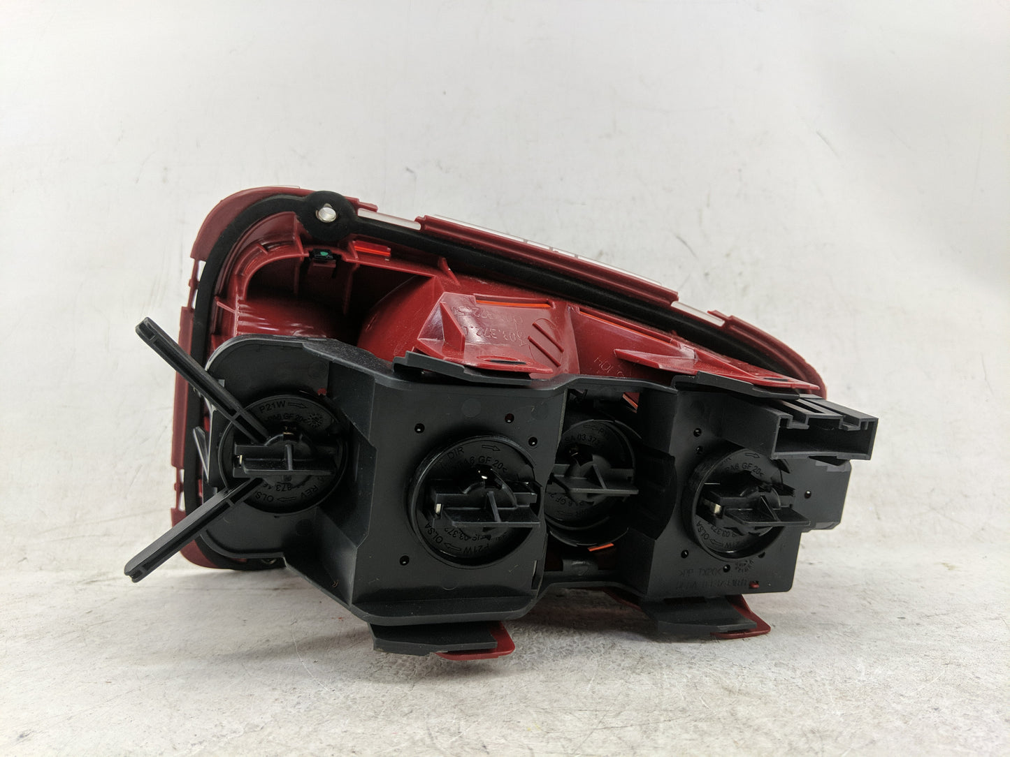 2009 Mini Cooper Tail Light Assembly Passenger Right OEM P/N:2757010 Fits OEM Used Auto Parts - Oemusedautoparts1.com