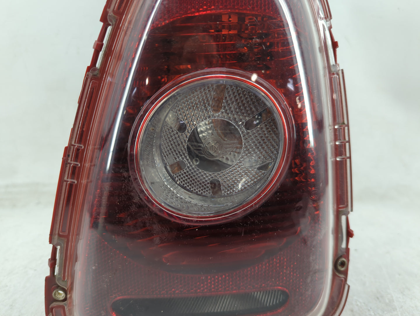 2009 Mini Cooper Tail Light Assembly Passenger Right OEM P/N:2753626 2751308, 2757012, 2757010 Fits OEM Used Auto Parts - Oe