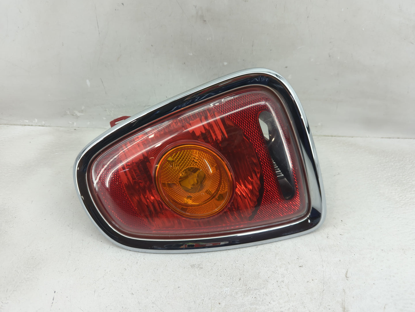 2009 Mini Cooper Tail Light Assembly Passenger Right OEM P/N:2753626 2751308, 2757012, 2757010 Fits OEM Used Auto Parts - Oe