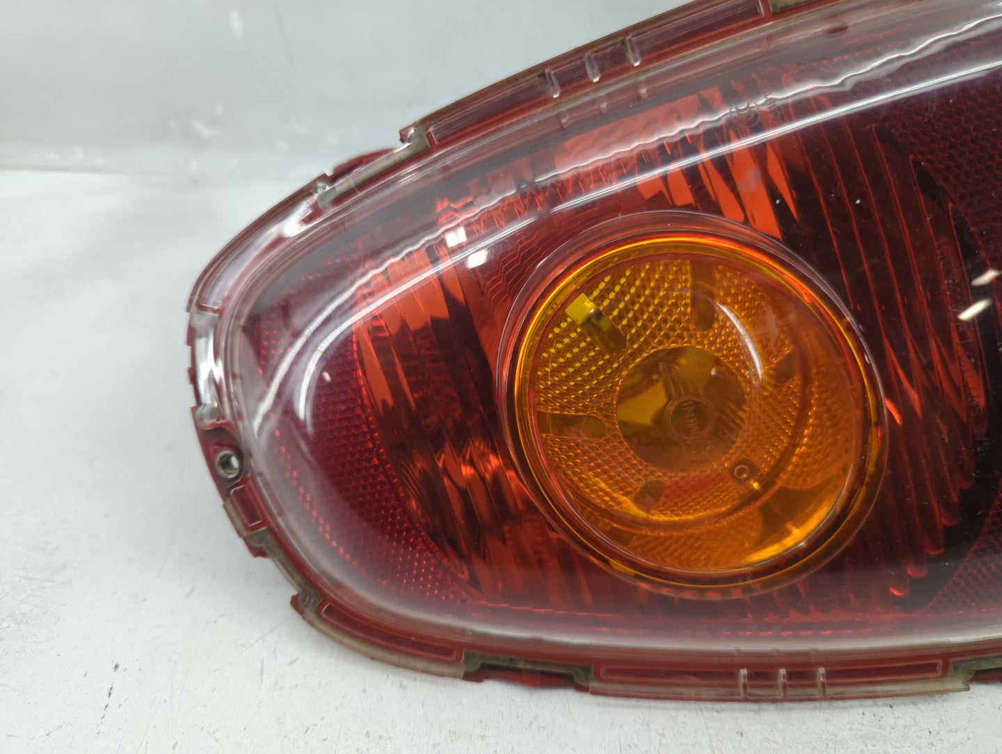 2009 Mini Cooper Tail Light Assembly Passenger Right OEM P/N:2753626 2751308, 2757012, 2757010 Fits OEM Used Auto Parts - Oe