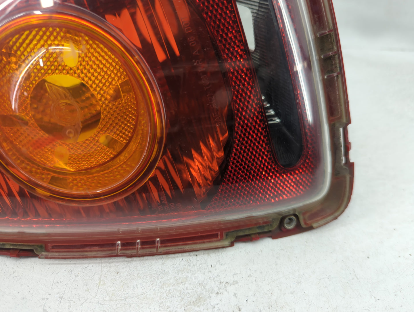 2009 Mini Cooper Tail Light Assembly Passenger Right OEM P/N:2753626 2751308, 2757012, 2757010 Fits OEM Used Auto Parts - Oe