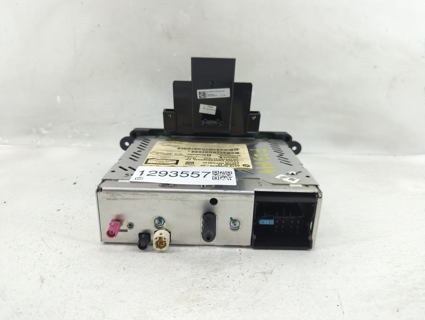 2008-2010 Mini Cooper Radio AM FM Cd Player Receiver Replacement P/N:6512 3456875-02 Fits Fits 2008 2009 2010 OEM Used Auto 