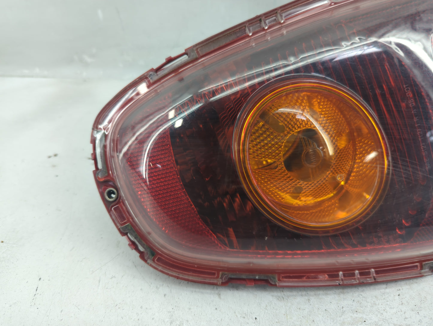 2009 Mini Cooper Tail Light Assembly Passenger Right OEM P/N:2753626 2751308, 2757012, 2757010 Fits OEM Used Auto Parts - Oe