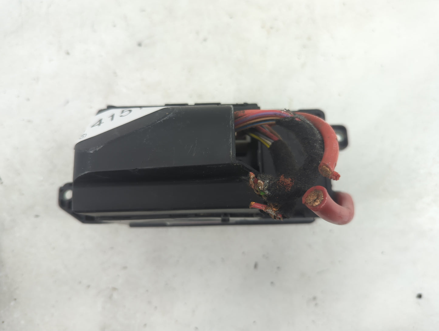 2008-2009 Mini Cooper Fusebox Fuse Box Panel Relay Module Fits Fits 2008 2009 OEM Used Auto Parts - Oemusedautoparts1.com