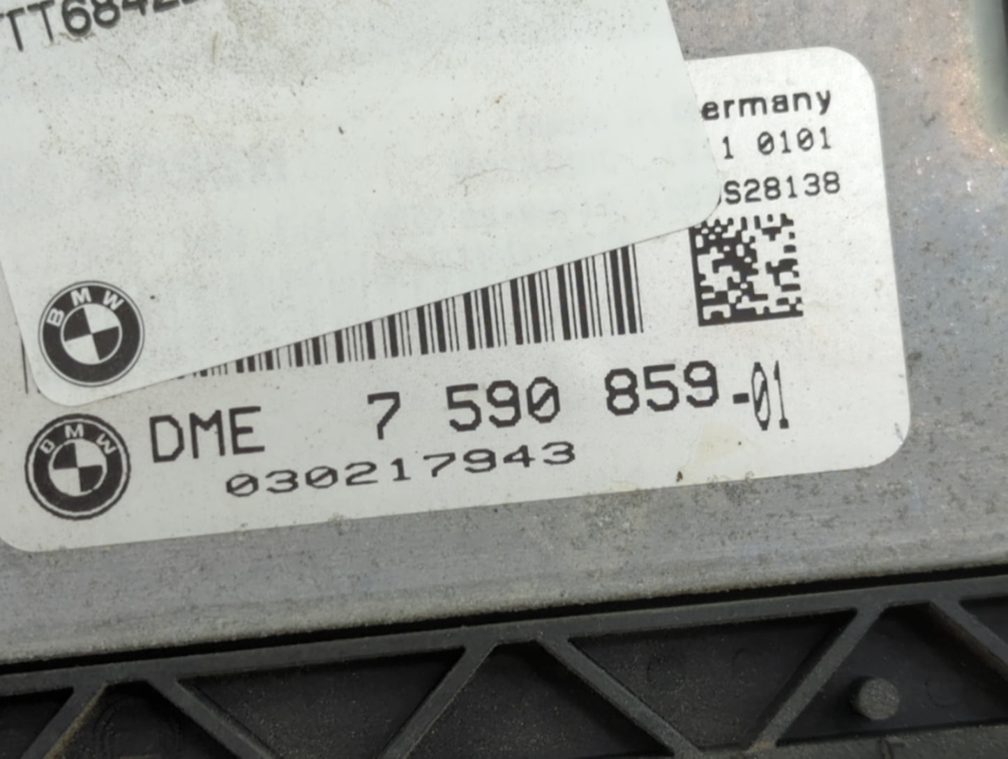 2009 Mini Cooper PCM Engine Control Computer ECU ECM PCU OEM P/N:DME 7 590 859-01 030217943 Fits OEM Used Auto Parts - Oemus