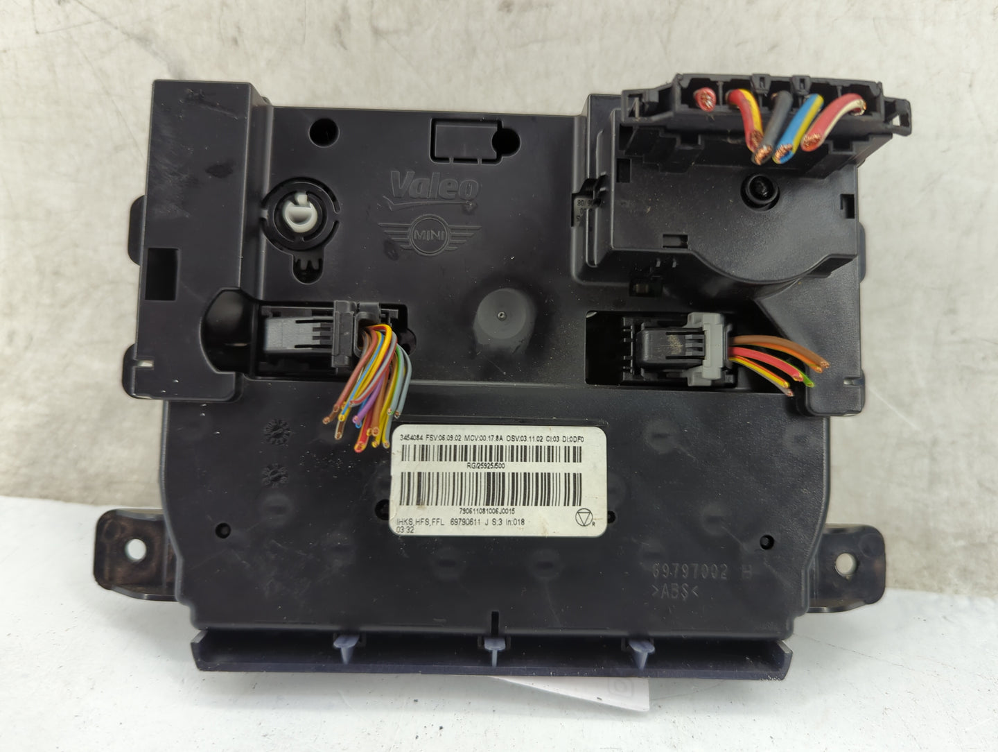 2008-2010 Mini Cooper Climate Control Module Temperature AC/Heater Replacement P/N:69790611 Fits Fits 2008 2009 2010 OEM Use