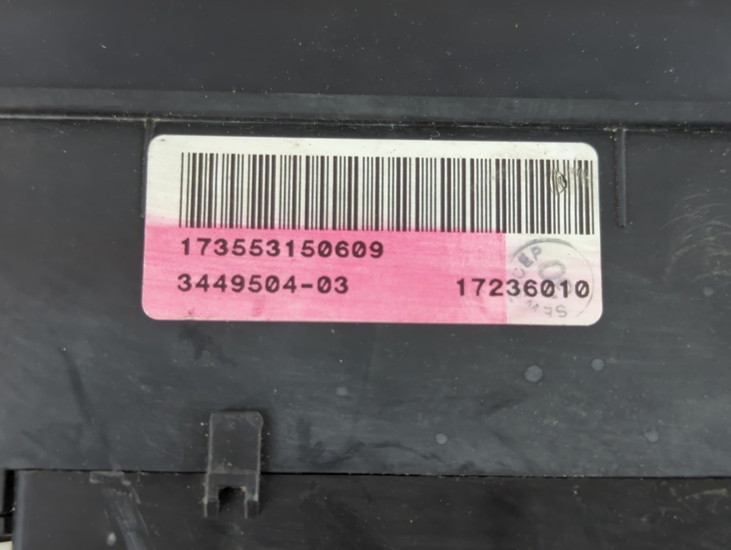 2008-2009 Mini Cooper Fusebox Fuse Box Panel Relay Module P/N:3449504-03 Fits Fits 2008 2009 OEM Used Auto Parts - Oemusedau