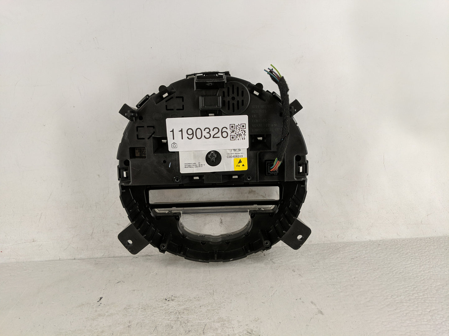 2009 Mini Cooper Clubman Instrument Cluster Speedometer Gauges P/N:A69108E Fits Fits 2008 2010 OEM Used Auto Parts - Oemused