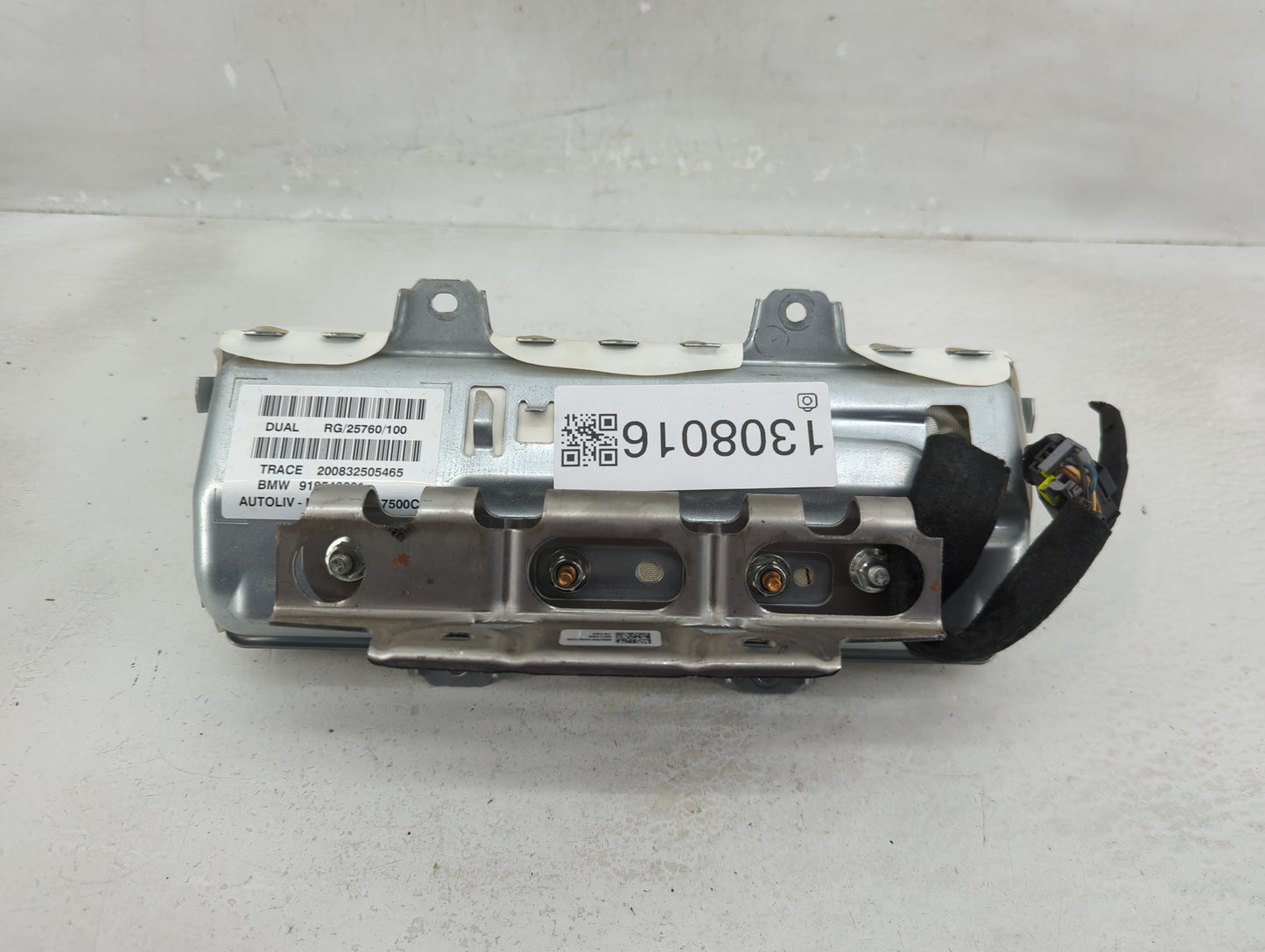 2009 Mini Cooper Clubman Air Bag Passenger Right Dashboard OEM P/N:51-45-9-185-462 Fits Fits 2008 2010 2011 2012 2013 2014 O