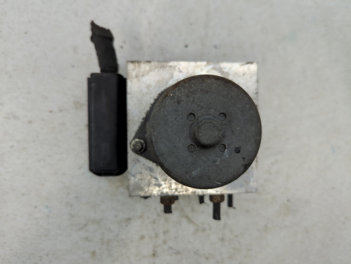 2009 Mini Cooper Clubman Anti-Lock Brake ABS Pump Module Actuator OEM P/N:3451 6790381 02 Fits OEM Used Auto Parts - Oemused