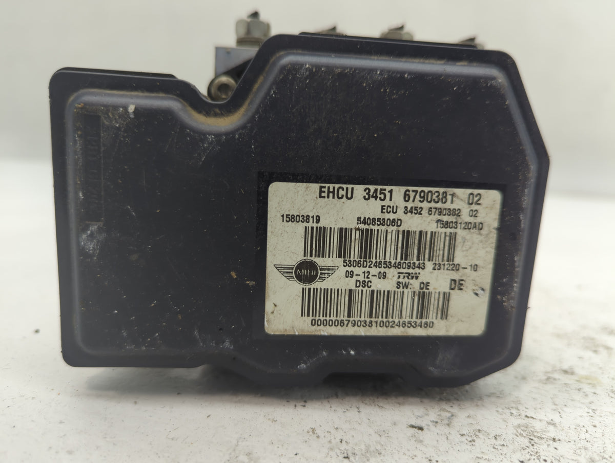 2009 Mini Cooper Clubman Anti-Lock Brake ABS Pump Module Actuator OEM P/N:3451 6790381 02 Fits Fits 2010 OEM Used Auto Parts