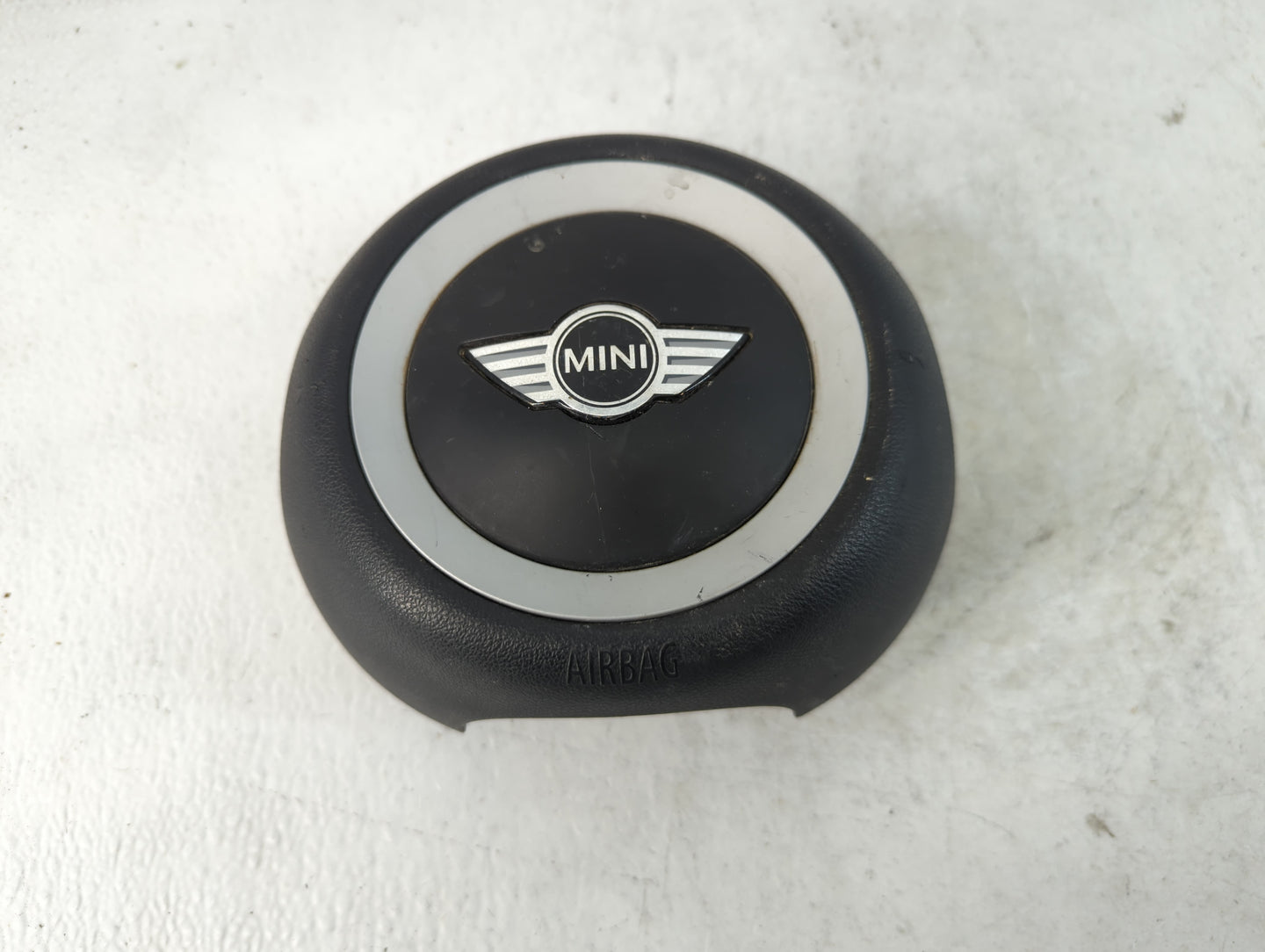 2009 Mini Cooper Clubman Air Bag Driver Left Steering Wheel Mounted P/N:2757666 02 Fits Fits 2008 2010 OEM Used Auto Parts -