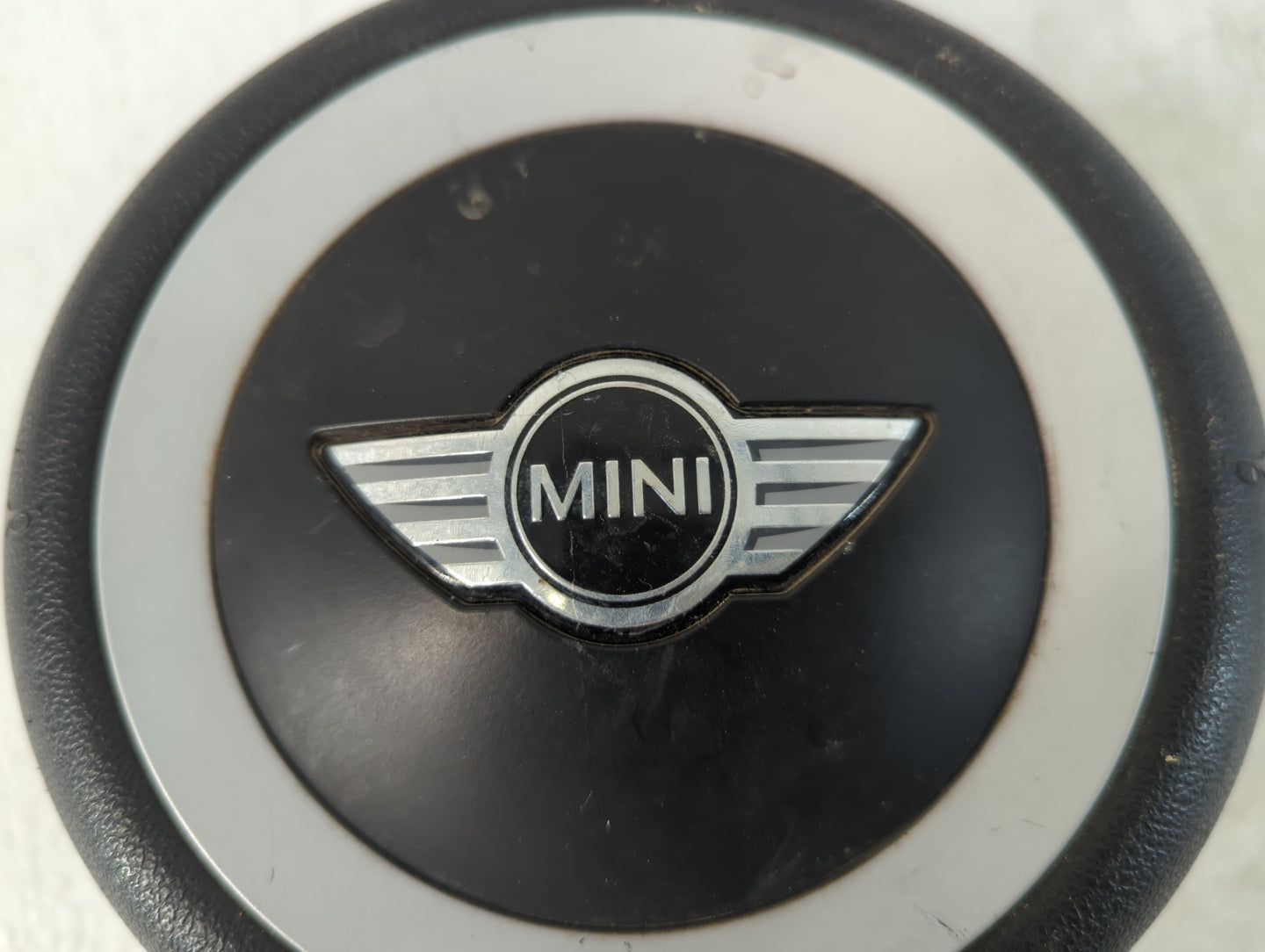 2009 Mini Cooper Clubman Air Bag Driver Left Steering Wheel Mounted P/N:2757666 02 Fits Fits 2008 2010 OEM Used Auto Parts -
