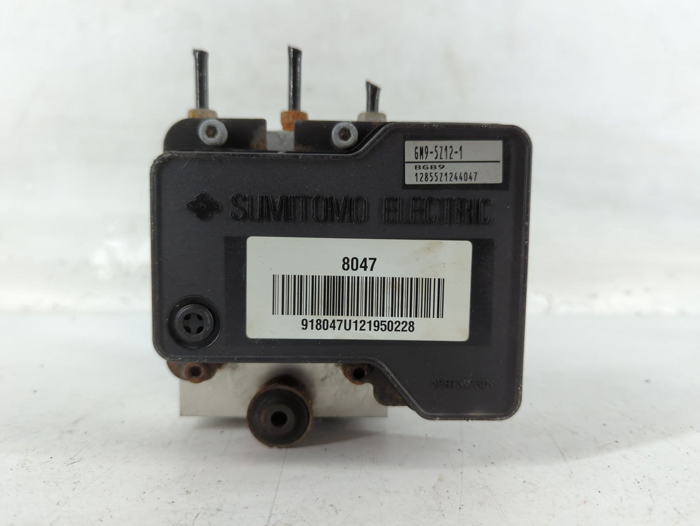 2009-2011 Mitsubishi Endeavor ABS Pump Control Module Replacement P/N:GM9-5Z12-1 Fits Fits 2009 2010 2011 OEM Used Auto Part