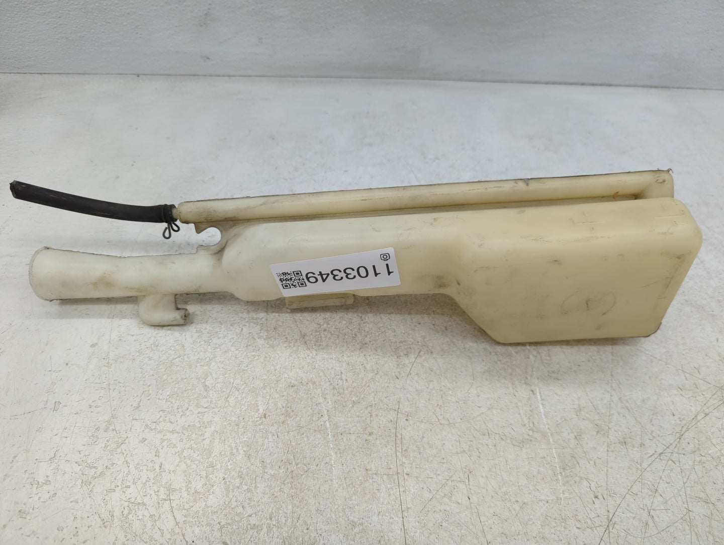 2000 Mitsubishi Galant Radiator Coolant Overflow Expansion Tank Bottle - Oemusedautoparts1.com