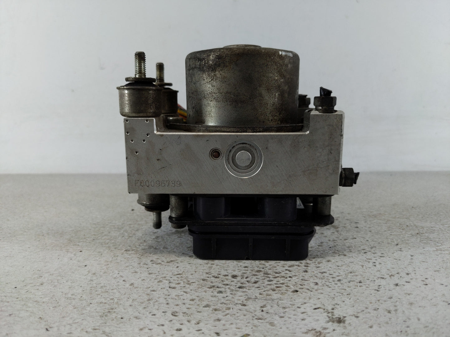 2004-2009 Mitsubishi Galant ABS Pump Control Module Replacement P/N:8409 10031 080610 1 Fits Fits 2004 2005 2006 2007 2008 2