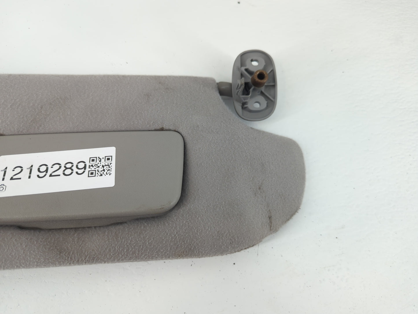 2004-2009 Mitsubishi Galant Sun Visor Shade Replacement Passenger Right Mirror Fits Fits 2004 2005 2006 2007 2008 2009 OEM U