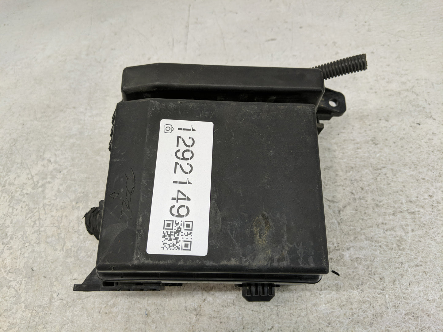 2008-2009 Mitsubishi Galant Fusebox Fuse Box Panel Relay Module Fits Fits 2008 2009 OEM Used Auto Parts - Oemusedautoparts1.