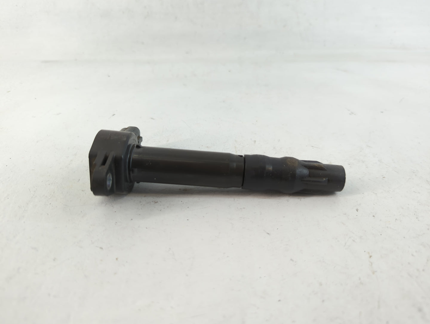 2004-2012 Mitsubishi Galant Ignition Coil Igniter Pack - Oemusedautoparts1.com
