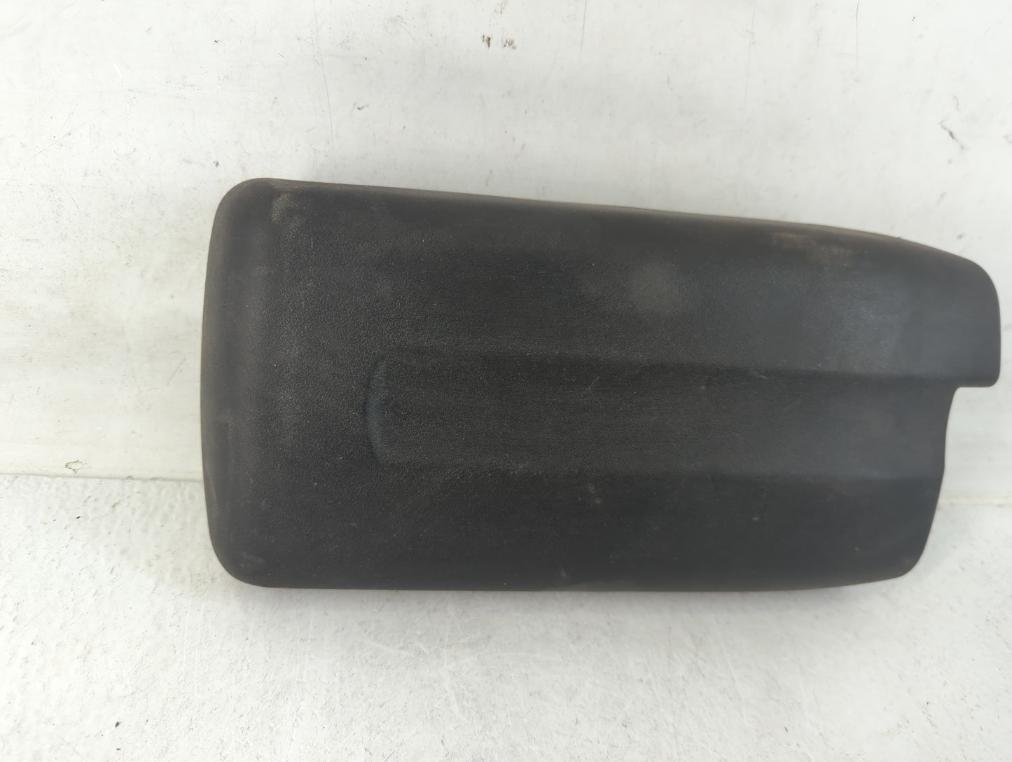 2008-2012 Mitsubishi Galant Center Console Armrest Cover Lid Fits Fits 2008 2009 2010 2011 2012 OEM Used Auto Parts - Oemuse