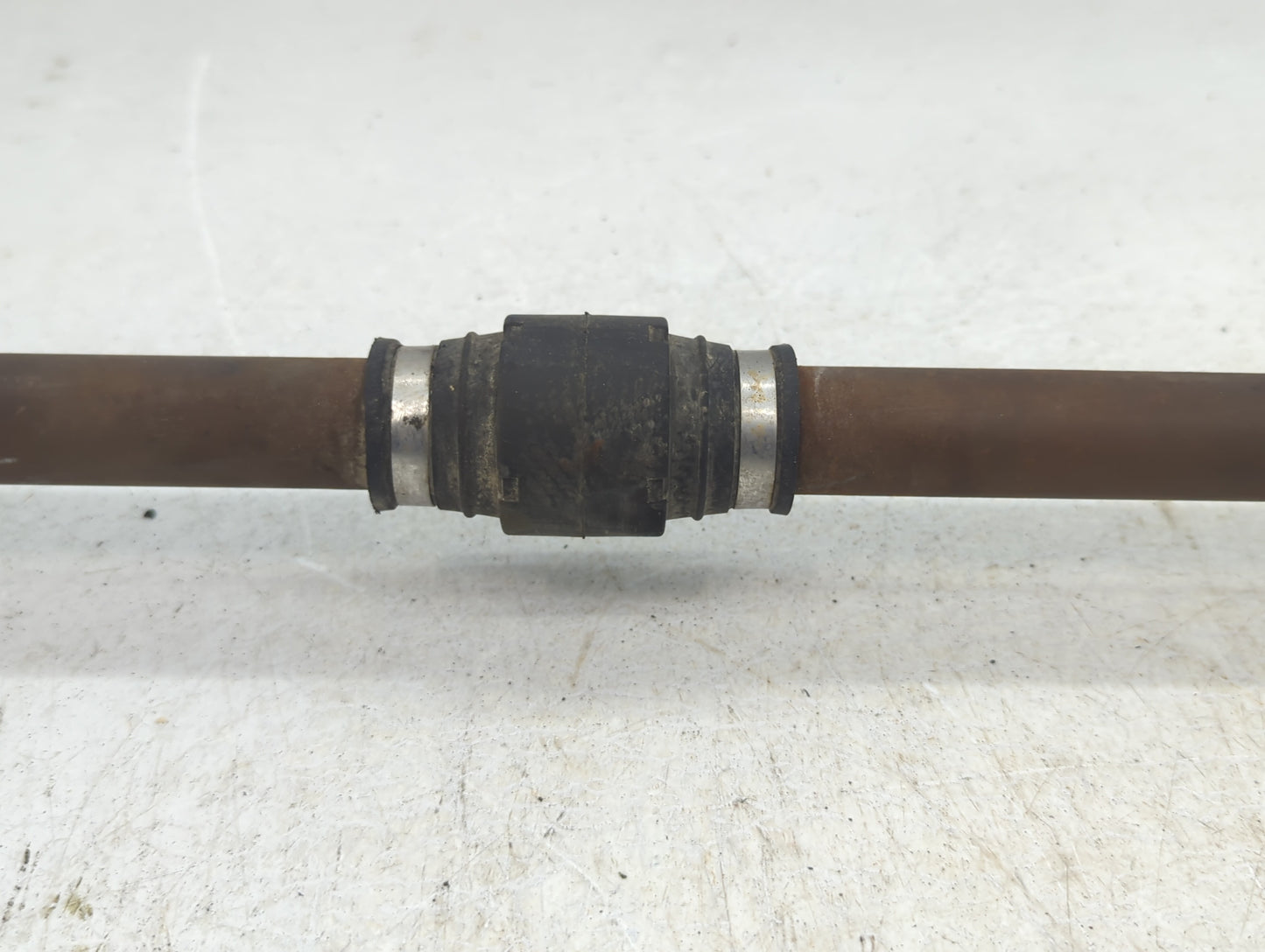 2009-2009 Mitsubishi Galant Axle Shaft Front Passenger Cv C/v - Oemusedautoparts1.com