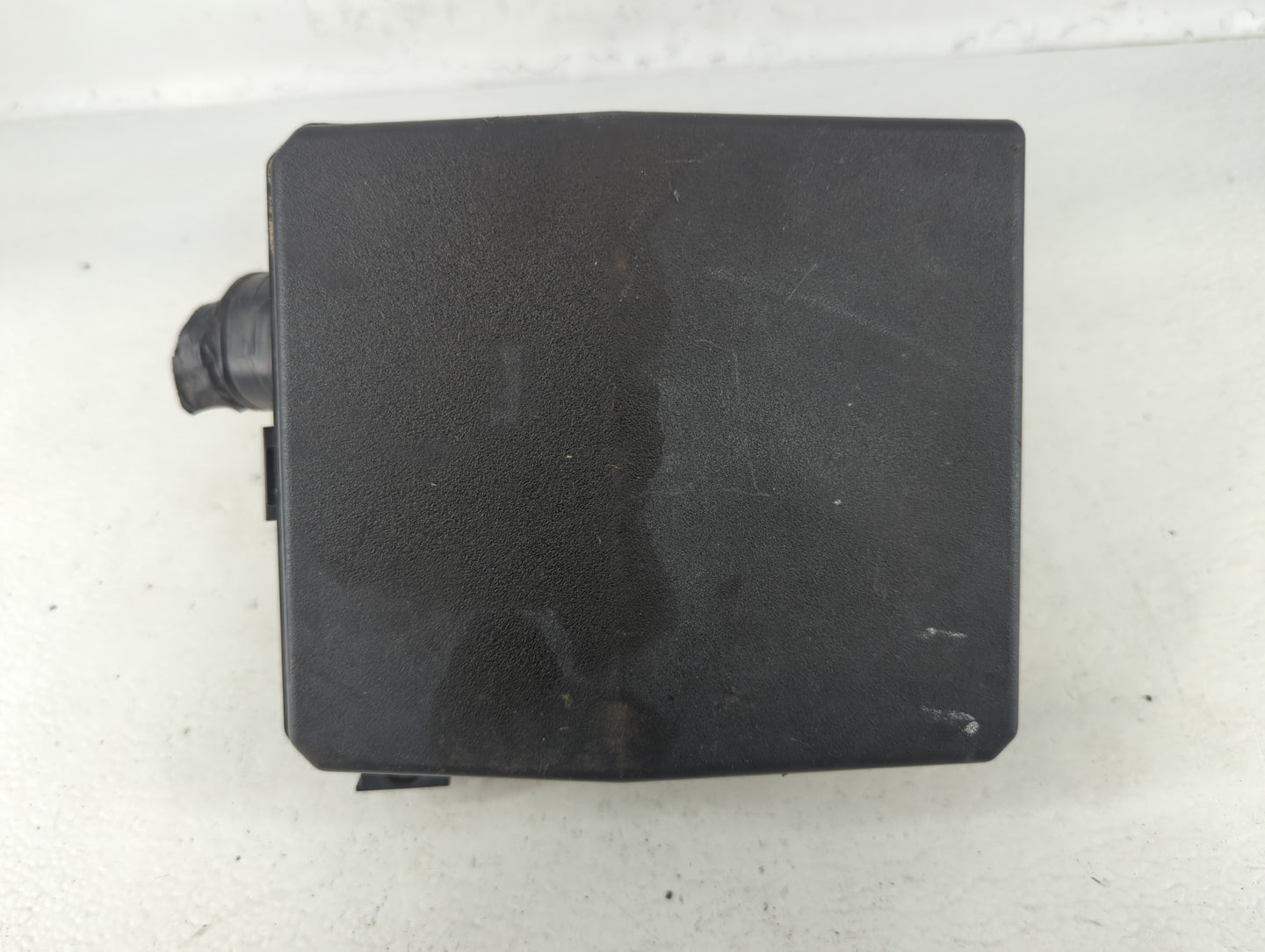 2008-2009 Mitsubishi Lancer Fusebox Fuse Box Panel Relay Module P/N:8565A024 Fits Fits 2008 2009 OEM Used Auto Parts - Oemus