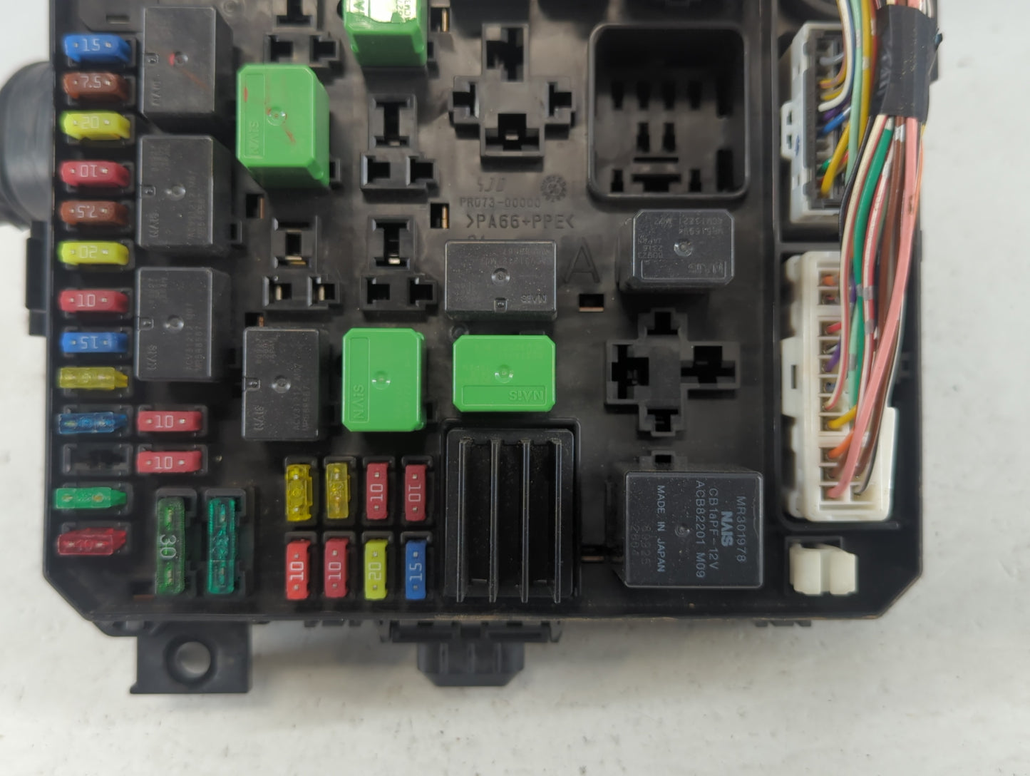 2008-2009 Mitsubishi Lancer Fusebox Fuse Box Panel Relay Module P/N:8565A024 Fits Fits 2008 2009 OEM Used Auto Parts - Oemus